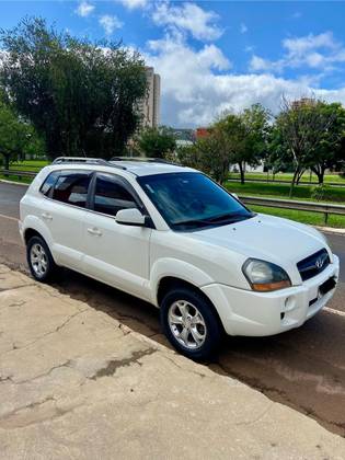 HYUNDAI TUCSON 2.0 MPFI GLS 16V 143CV 2WD FLEX 4P AUTOMÁTICO